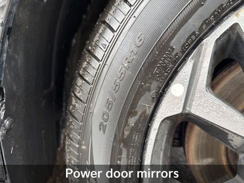 Used 2023 Kia Forte LXS image 13