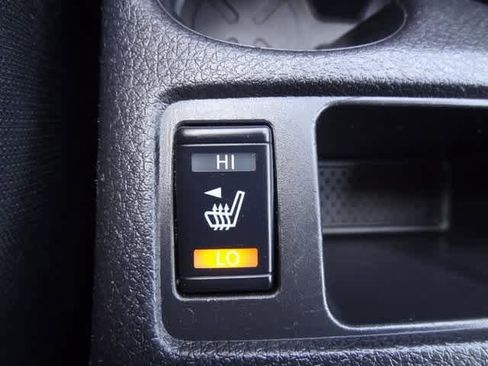 Used 2022 Nissan Rogue Sport SV w/ Technology Package image 30