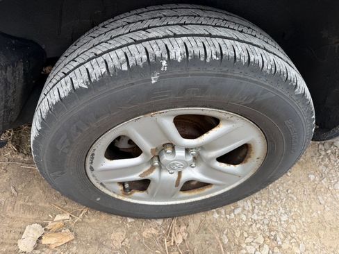 Used 2007 Toyota RAV4 2WD V6 image 10