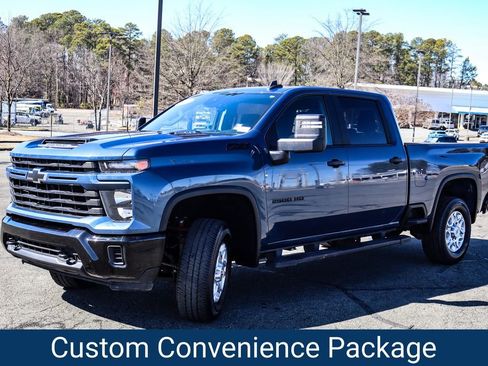 Certified 2024 Chevrolet Silverado 2500 Custom w/ Custom Value Package image 3