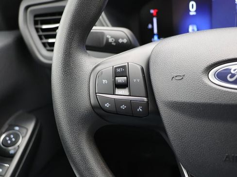 Used 2025 Ford Escape Active image 18