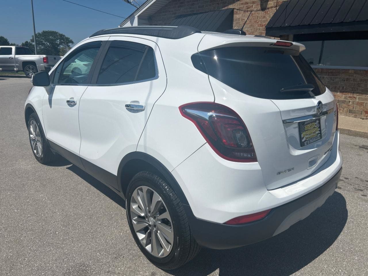 Used 2018 Buick Encore Preferred AWD/4WD image 9