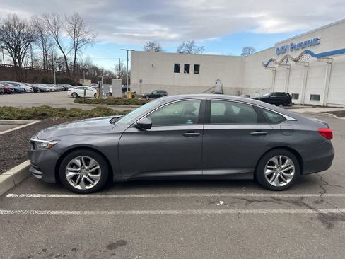 Used 2018 Honda Accord LX image 2