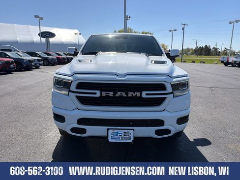 Used 2022 RAM 1500 Laramie w/ Sport Appearance Package AWD/4WD image 8