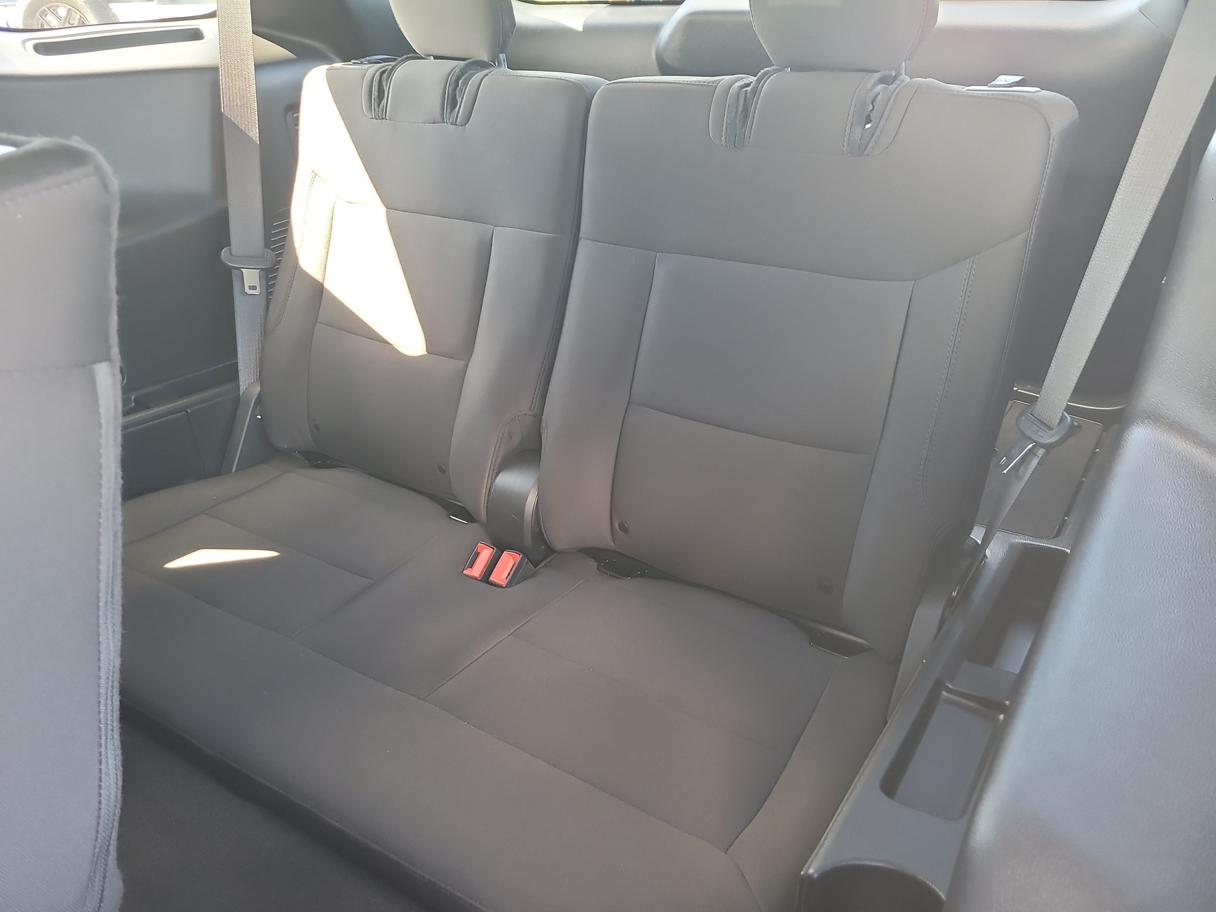 Used 2023 Ford Explorer XLT RWD image 12