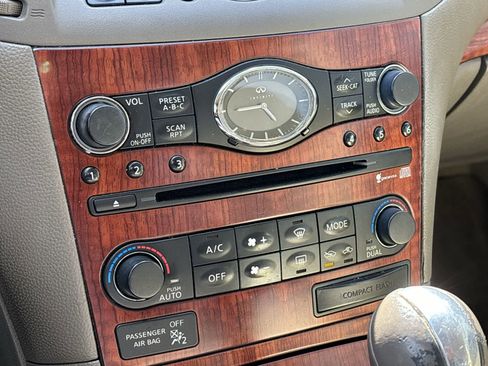 Used 2008 INFINITI G35 x Sedan w/ Premium Pkg image 22