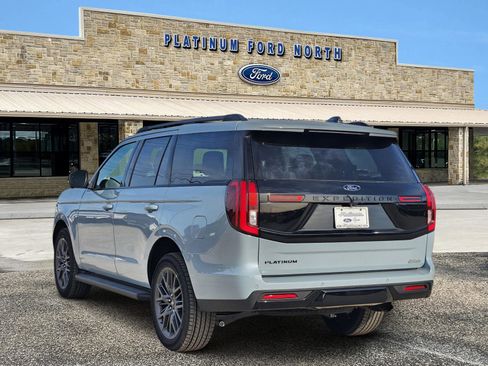 New 2026 Ford Expedition Platinum w/ Stealth Appearance Package image 4