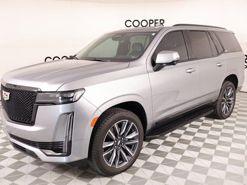 Used 2023 Cadillac Escalade Sport image 10