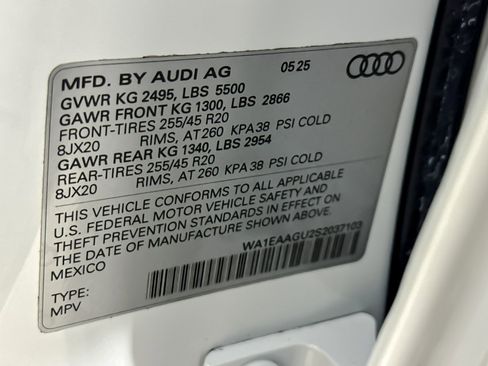 New 2025 Audi Q5 Premium Plus image 24