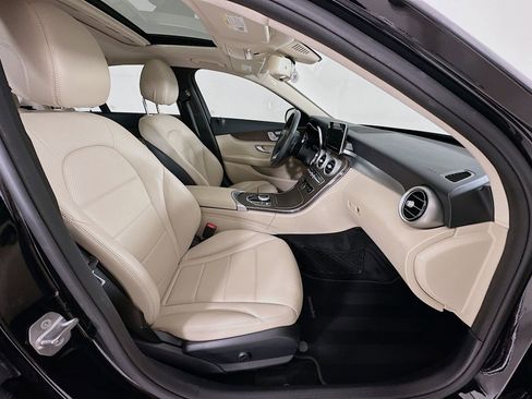 Used 2018 Mercedes-Benz C 300 Sedan image 30
