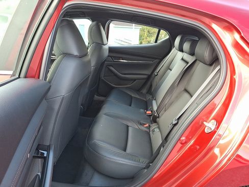 Used 2025 MAZDA MAZDA3 s image 11