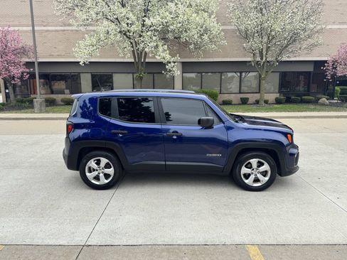 Used 2019 Jeep Renegade Sport FWD image 7