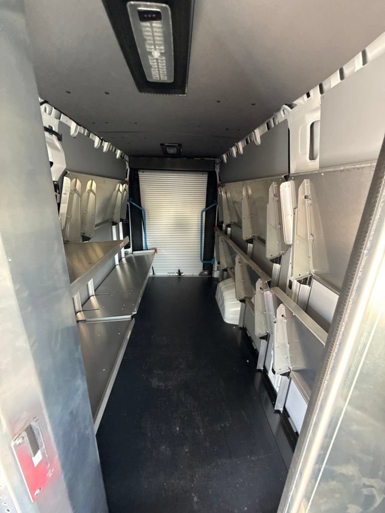 Used 2024 RAM ProMaster 3500 w/ Delivery Van Package FWD image 33