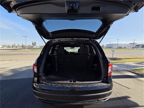 Used 2022 Honda Pilot Sport image 9
