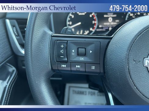 Used 2023 Nissan Rogue SV FWD image 16