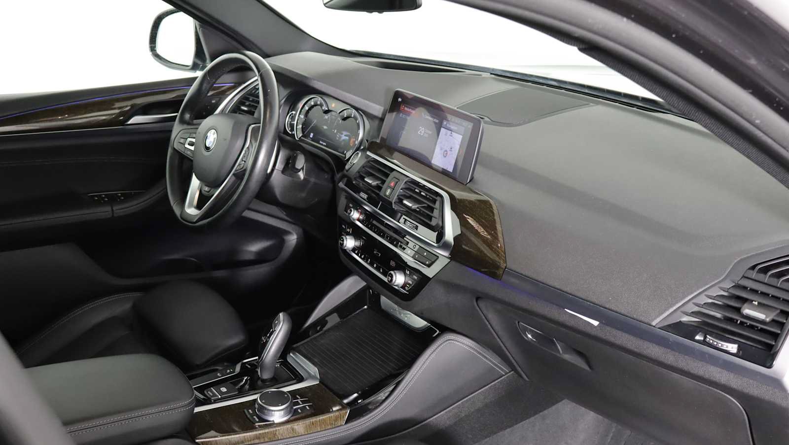 Used 2019 BMW X4 xDrive30i w/ Premium Package AWD/4WD image 9