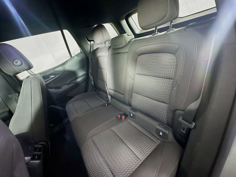 Used 2025 Chevrolet Equinox LT image 26