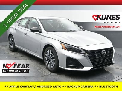 Used 2024 Nissan Altima 2.5 SV