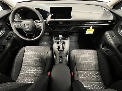 New 2026 Honda HR-V LX image 17