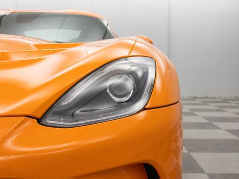 Used 2014 SRT Viper SRT-10 image 30