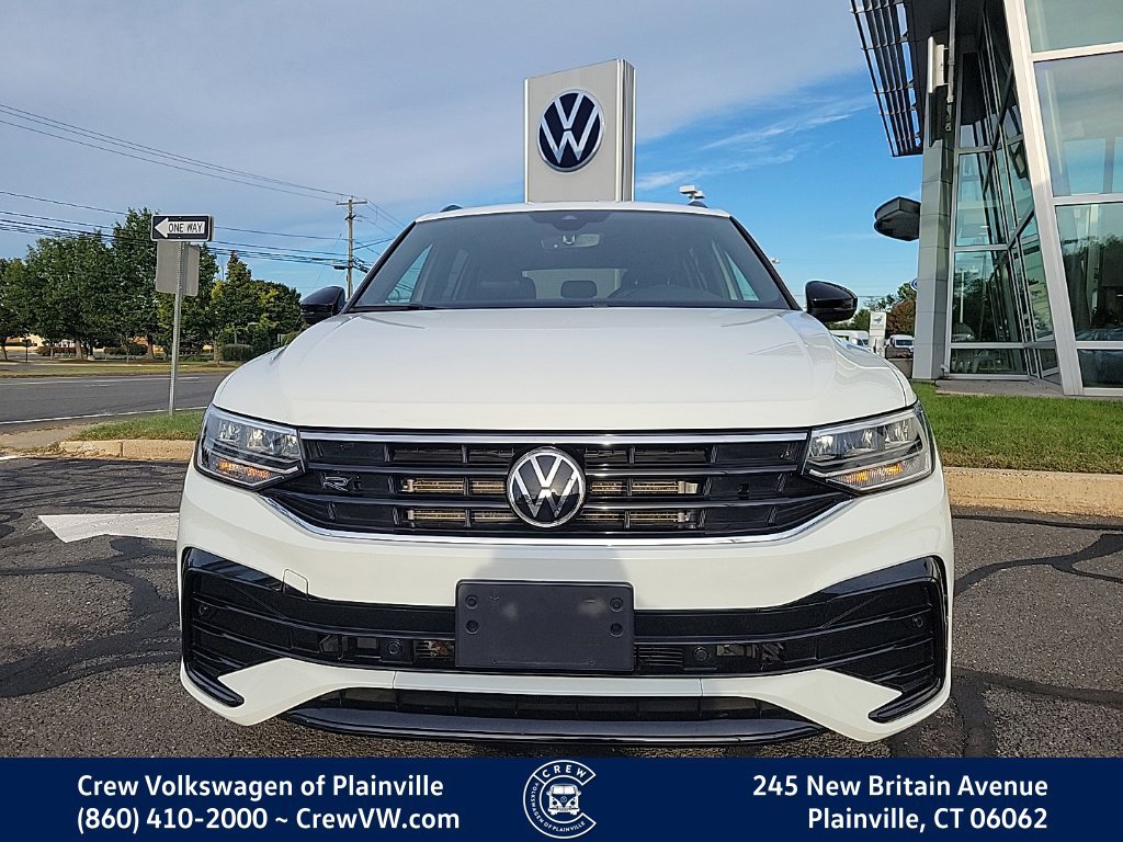 Certified 2022 Volkswagen Tiguan SE R-Line AWD/4WD image 23