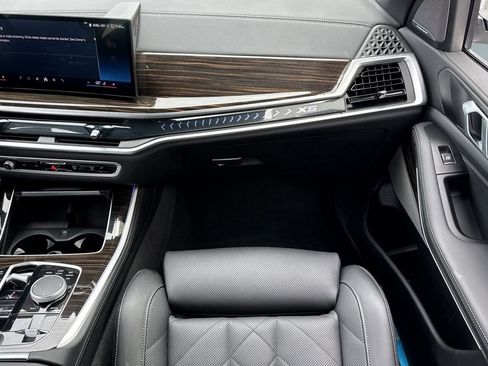 Used 2025 BMW X5 xDrive40i image 29