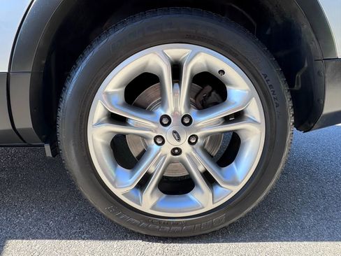 Used 2014 Ford Explorer Limited image 9