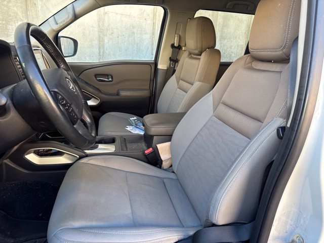 Used 2022 Nissan Frontier SV RWD image 9