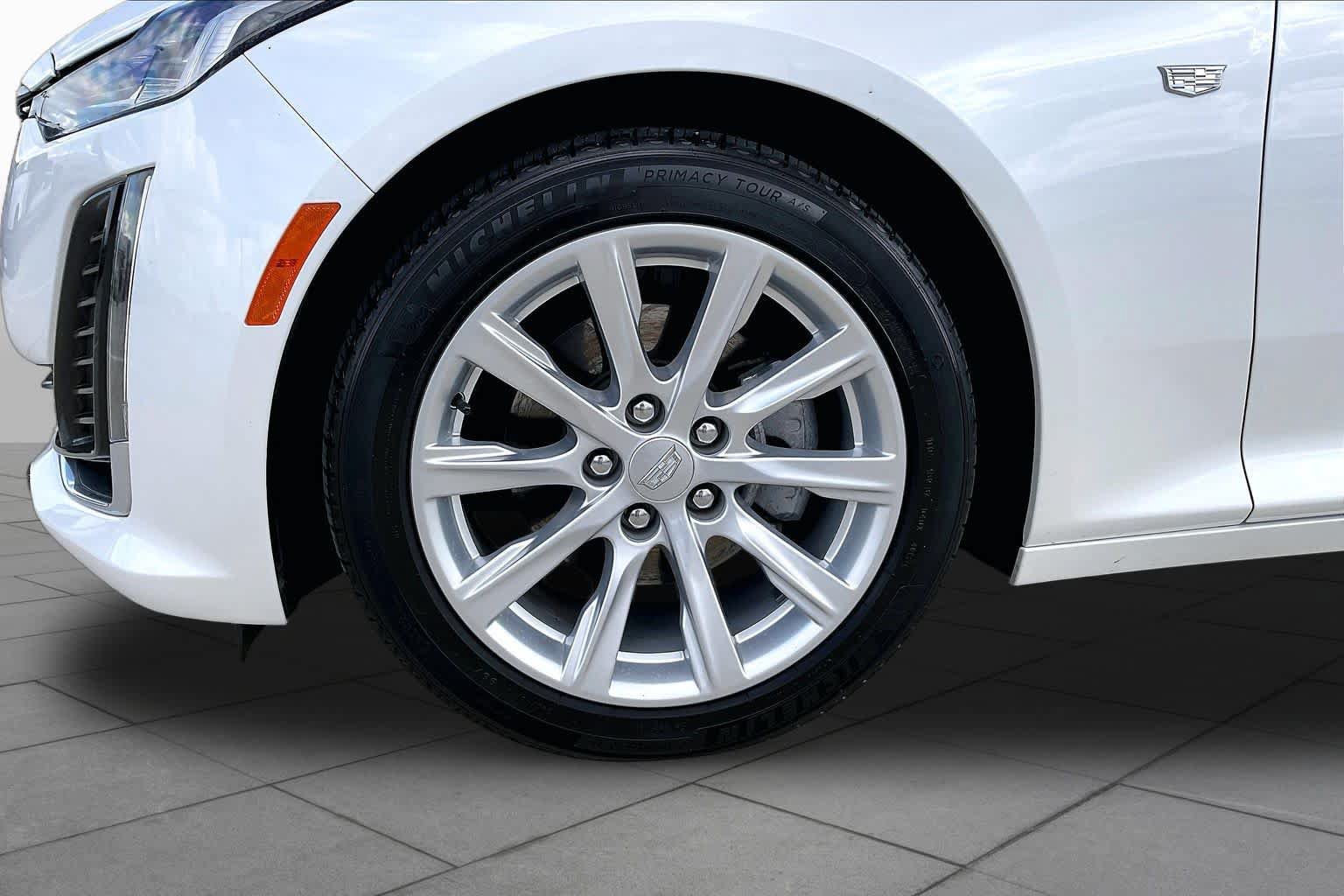 Used 2023 Cadillac CT5 Luxury w/ Sun And Sound Package RWD image 10