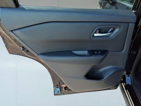 New 2026 Nissan Rogue SV image 25