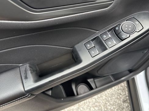 Used 2025 Ford Escape Active image 13