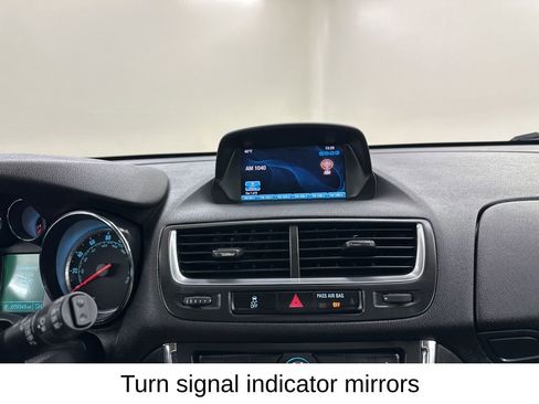 Used 2016 Buick Encore Premium w/ Experience Buick Package image 40