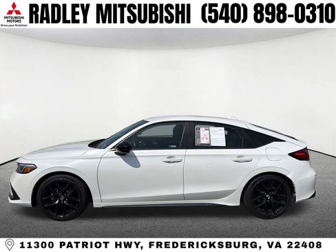 Used 2023 Honda Civic Sport image 15