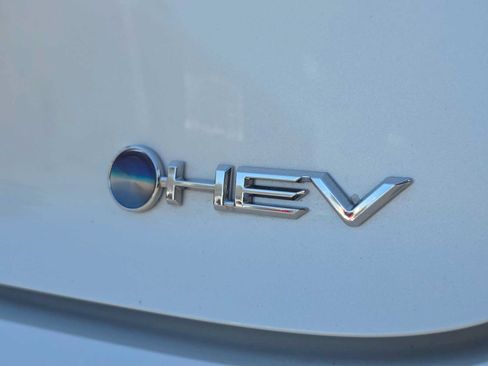 Used 2026 Toyota Prius XLE FWD image 14