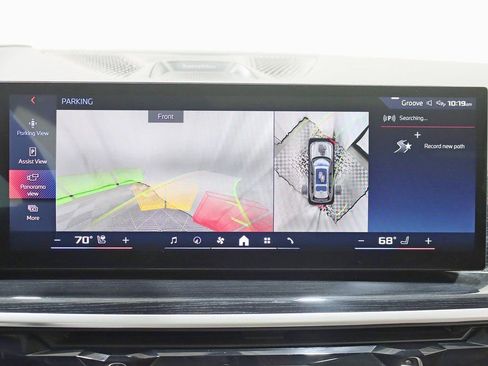 Used 2024 BMW X7 M60i w/ Executive Package image 20