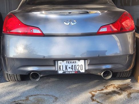 Used 2015 INFINITI Q60 Sport RWD image 11
