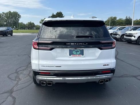 Certified 2025 GMC Acadia Denali w/ Super Cruise Package AWD/4WD image 6