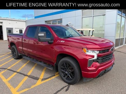 Used 2023 Chevrolet Silverado 1500 RST AWD/4WD image 2
