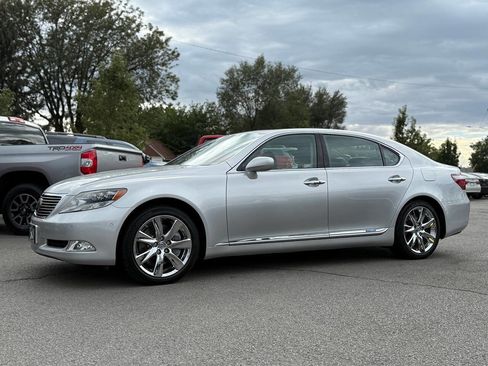 Used 2008 Lexus LS 600h L image 1