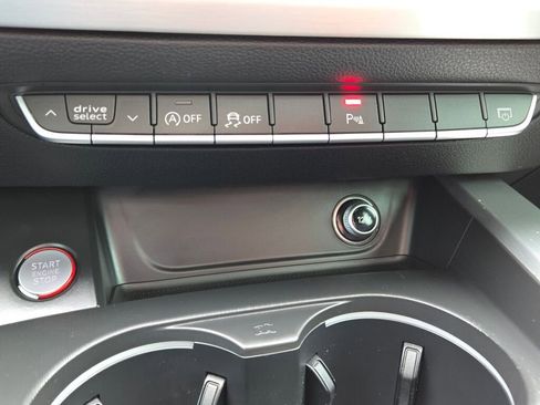 Used 2018 Audi S4 Premium Plus w/ Navigation Package image 34