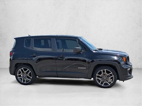Used 2021 Jeep Renegade Sport FWD image 4