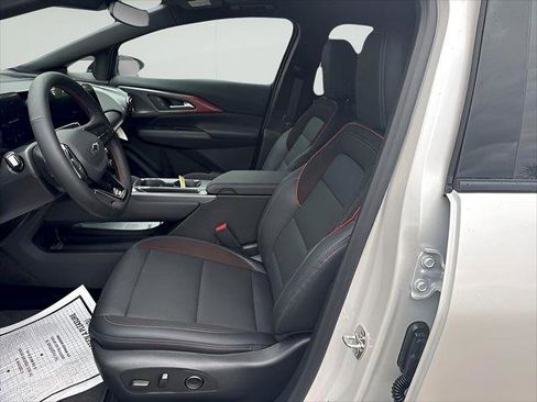 New 2025 Chevrolet Equinox EV RS FWD image 14