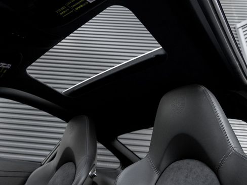 Used 2007 Porsche 911 GT3 image 18