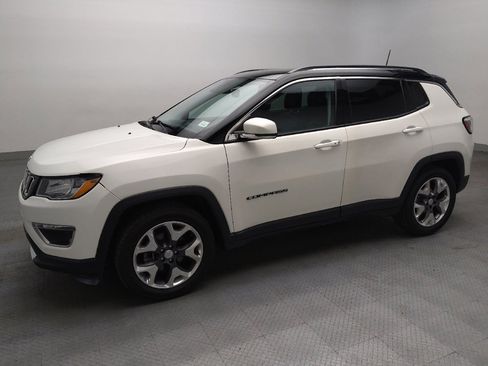 Used 2021 Jeep Compass Limited w/ Sun and Sound Group FWD image 2