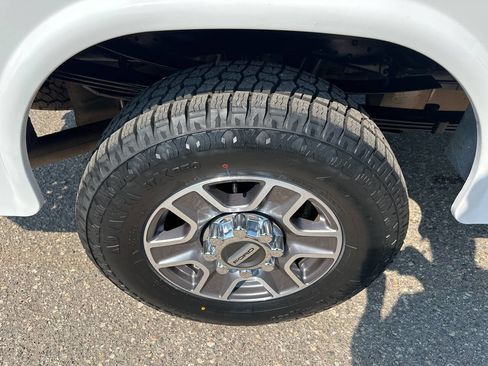 Used 2014 Ford F350 XL image 11