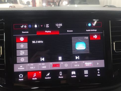 Used 2025 Dodge Durango R/T image 13