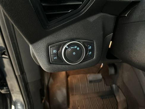 Used 2019 Ford Escape SE AWD/4WD image 14