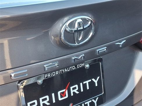 Used 2023 Toyota Camry LE image 9