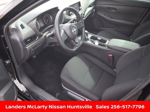 Used 2025 Nissan Sentra S FWD image 17