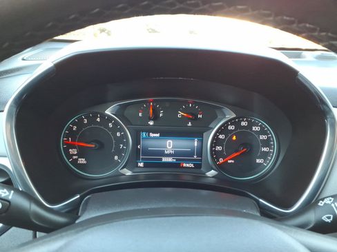 Used 2024 Chevrolet Equinox LT image 20